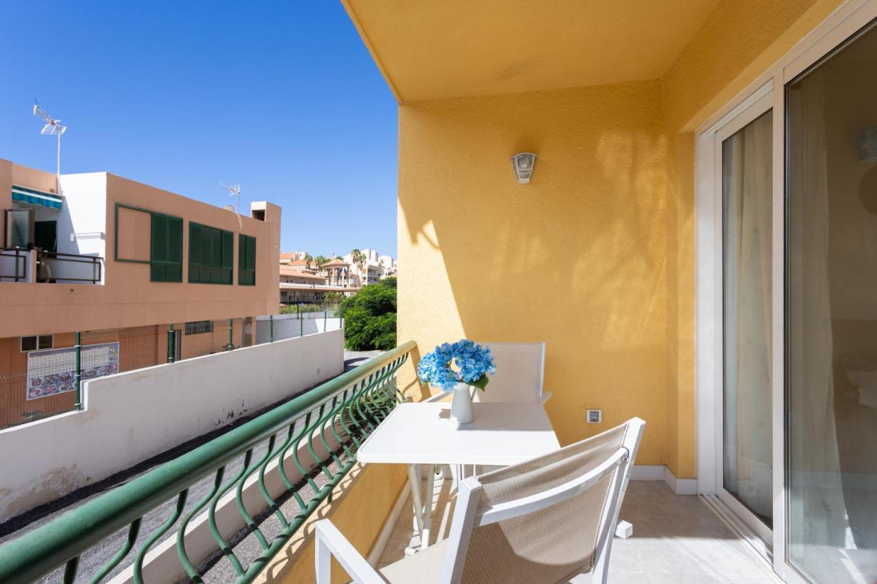 Home2Book Cozy Pool & Terrace Apt Los Cristianos Лос Кристианос Экстерьер фото